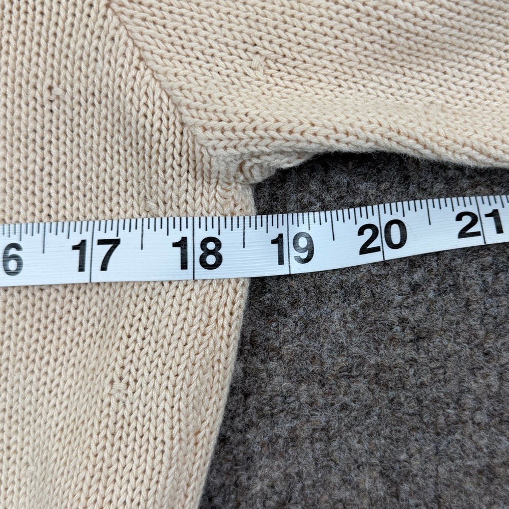 VTG Cream Short Sleeve V-Neck Cardigan Sweater Womens XS/S P Embroidered Florals - Picture 9 of 9